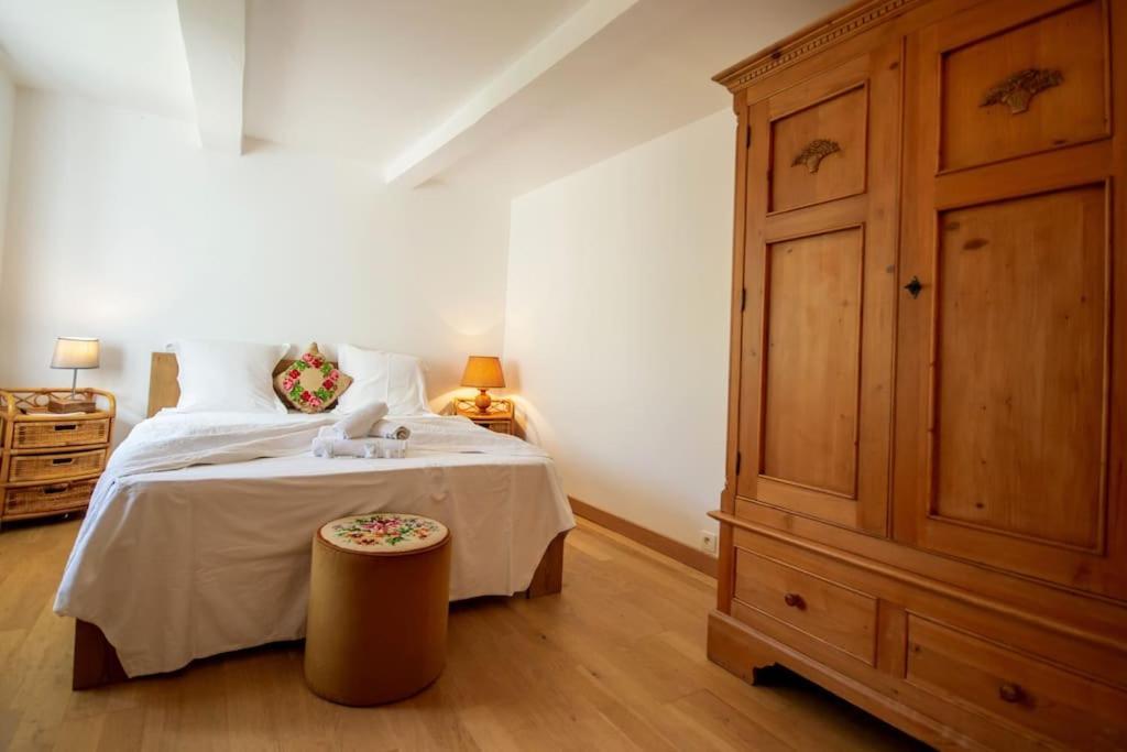 Le Pech Merle Yourhosthelper Saint-Jean-de-Minervois 外观 照片
